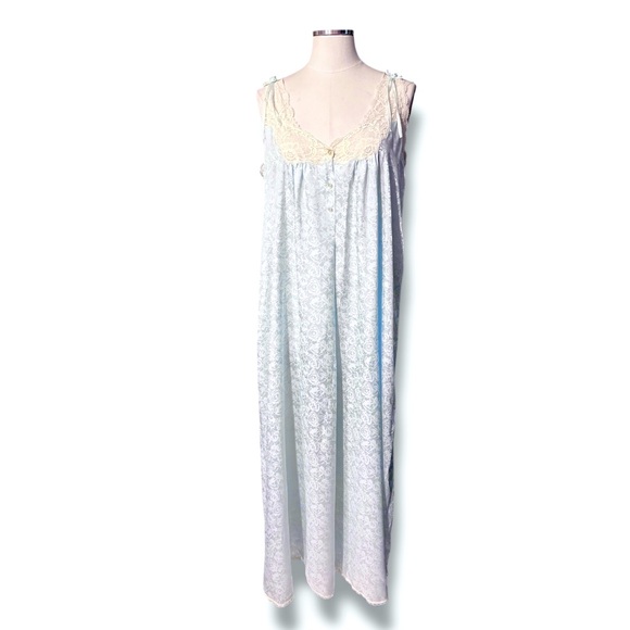 CHRISTIAN DIOR Blue Floral Satin & Ivory Lace Nightgown VINTAGE -  joarbit.com